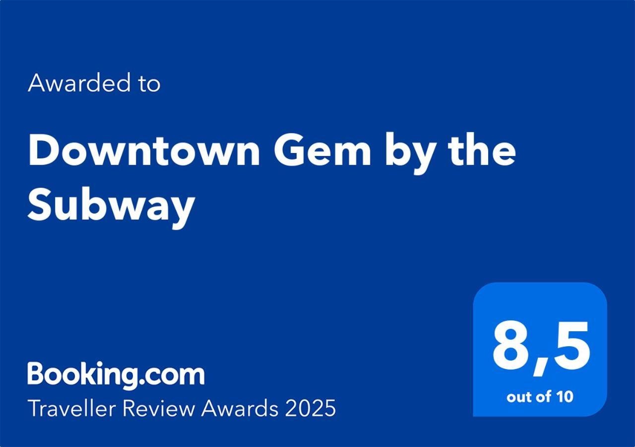 Downtown Gem By The Subway Apartment Toronto Luaran gambar